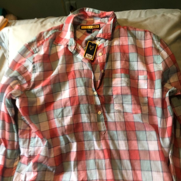 Blouse - Picture 2 of 3